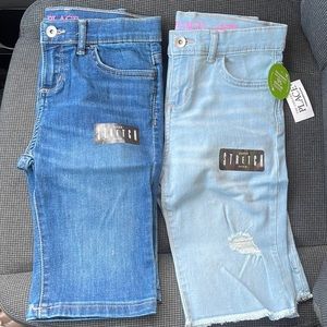 (j) Children’s Place Skimmer Pant Court.